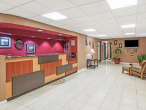 Days Inn by Wyndham New Market Battlefield image 9